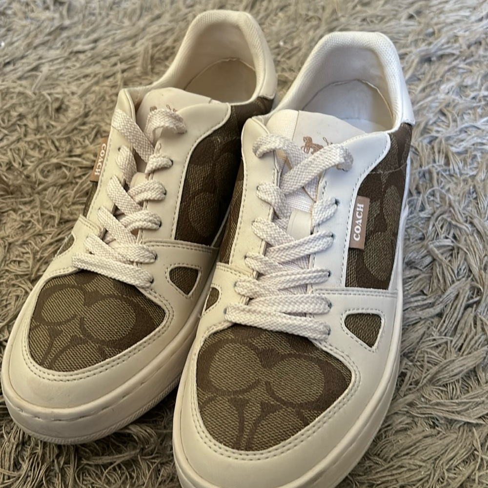 The color is brown and cream